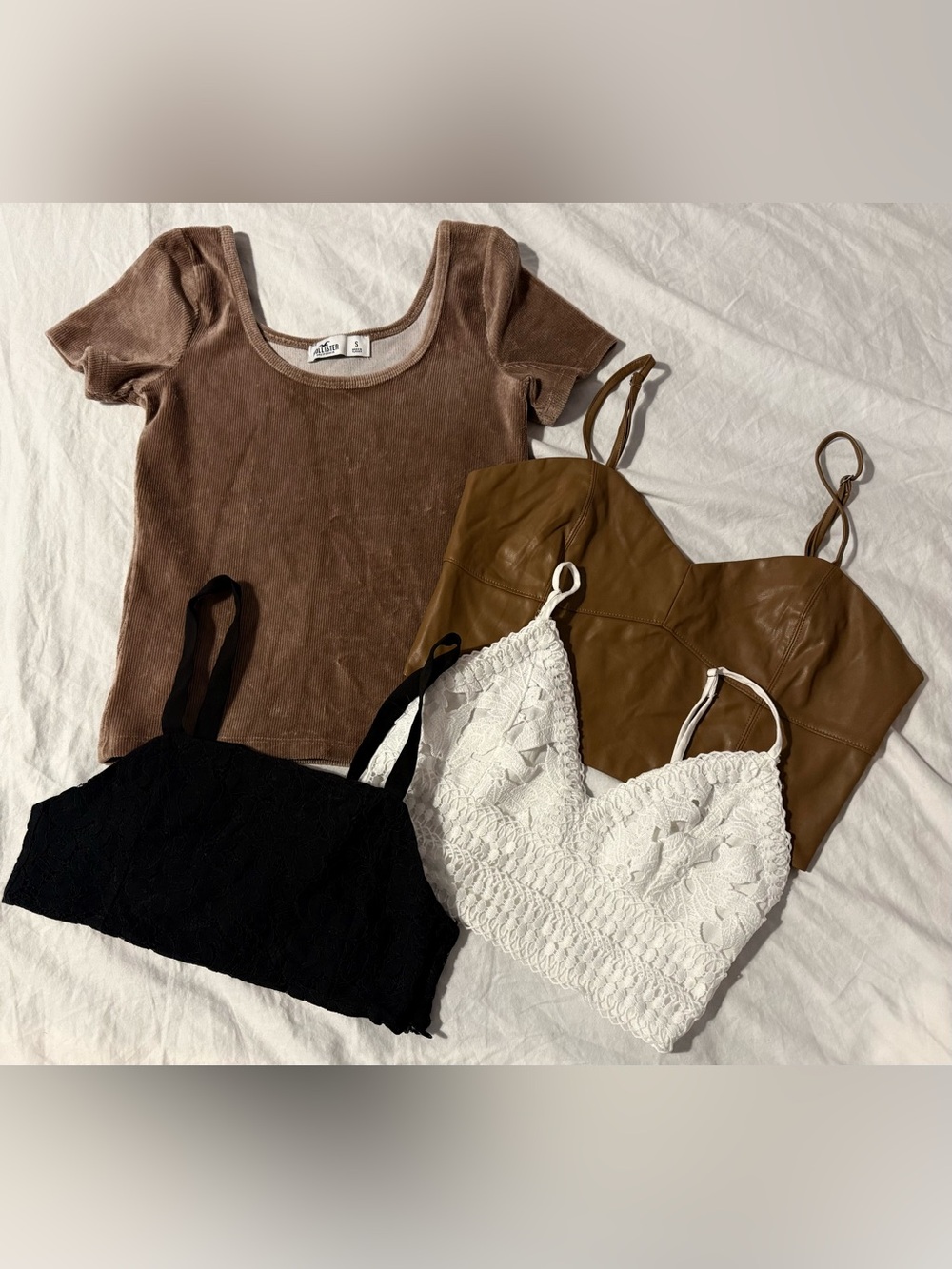 ✨Hollister Zara Tilly’s Top Bundle✨
